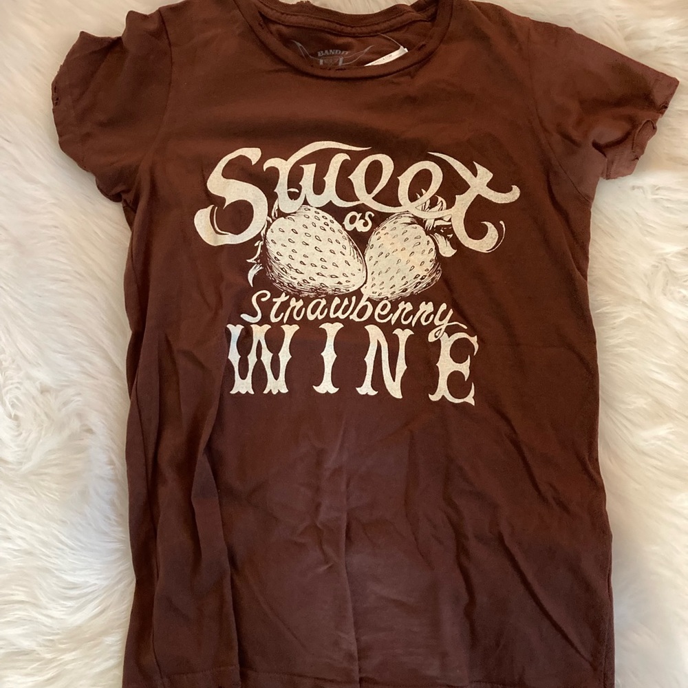 “Sweet as Strawberry Wine” rust tee